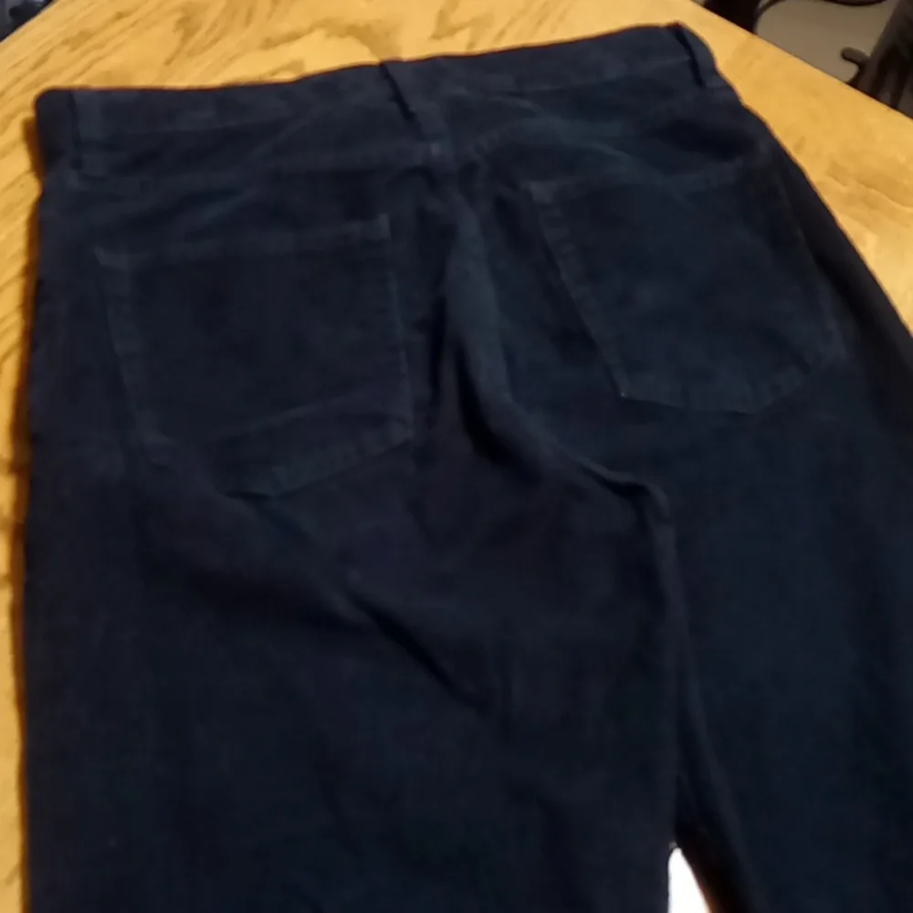 J. CREW Mens Pants BLACK 29 x 30 CORDUROY Preowned CLASSIC STRAIGHT JCREW